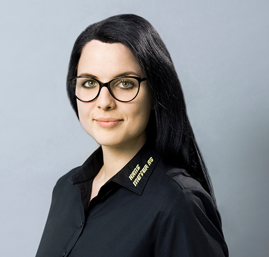 azra_Bezic